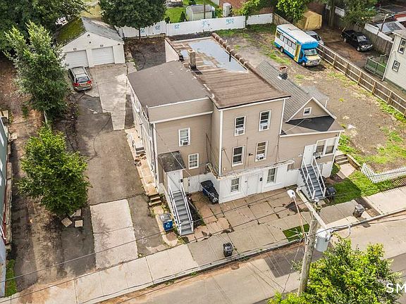 3rd image of 86 Adeline Street