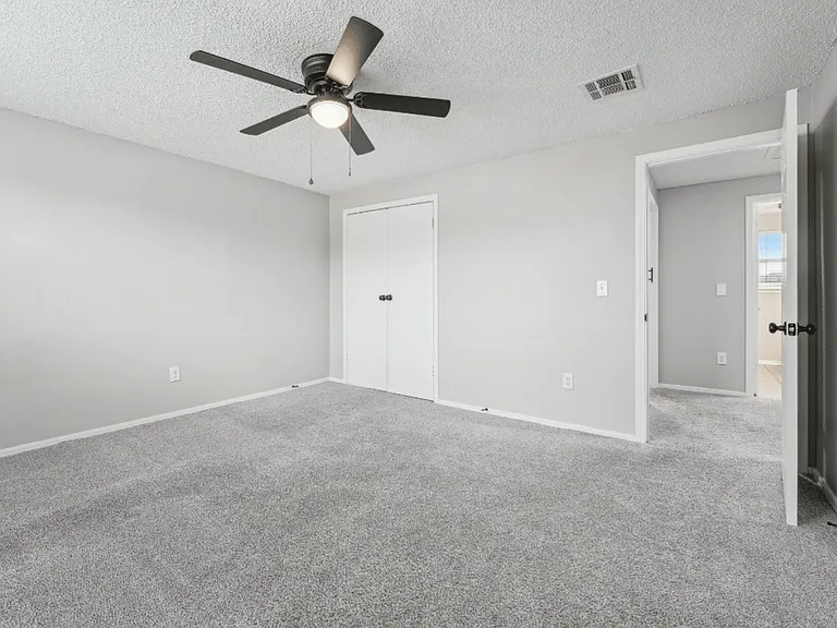 6009 Short St — Photo 40