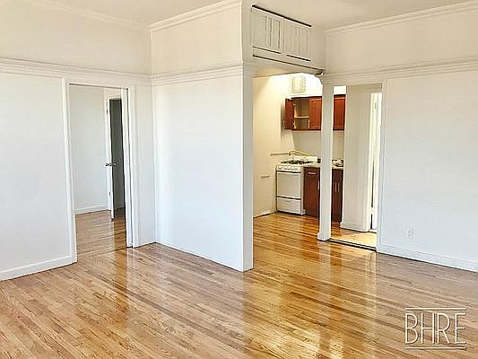 3rd image of 138 Amity St APT 5A