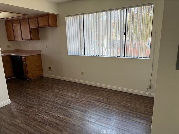 4th image of 20725 Seine Ave APT A