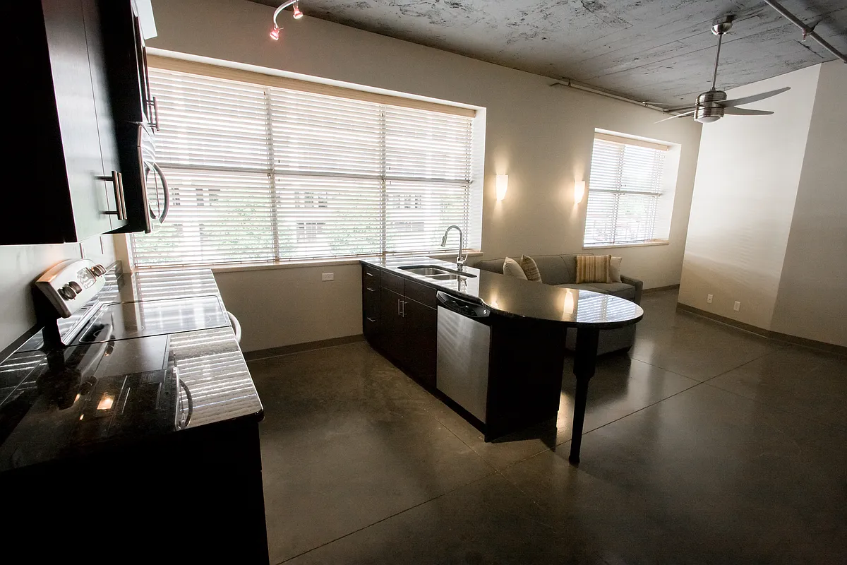 Building Photo - W.C. Shinn Lofts