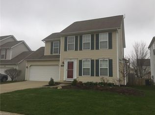 165 Halifax Ln, Medina, OH