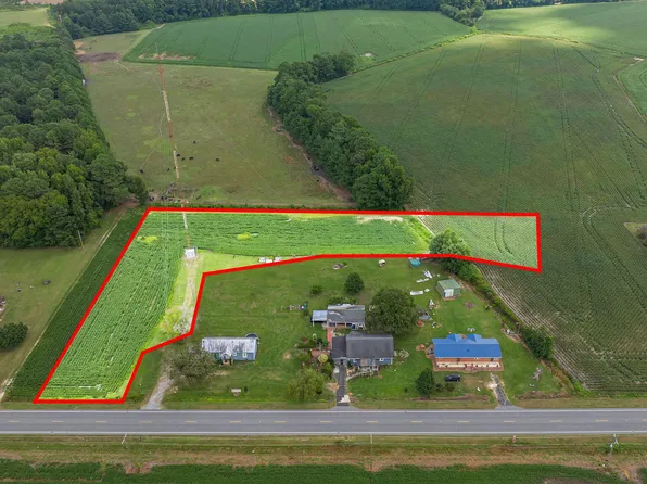 000 Smithfield Highway, Newton Grove, NC 28366