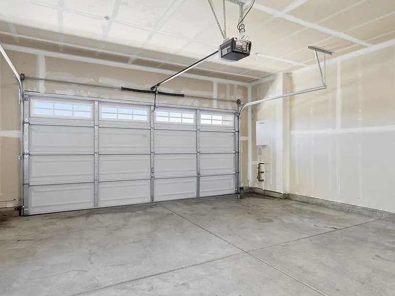 453 Diamond Peak Ln — Photo 11