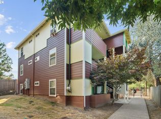 9257 SE Clinton St UNIT 405, Portland, OR 97266