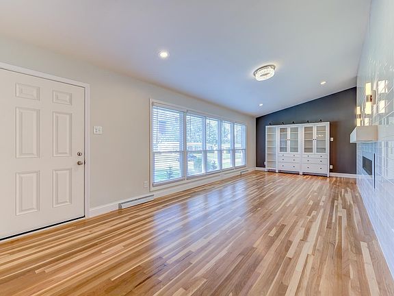 2nd image of 9494 Indian Meadows Dr