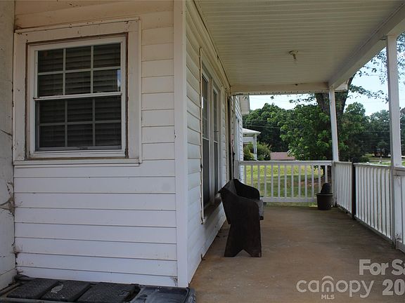 4th image of 4388 Ruritan Dr
