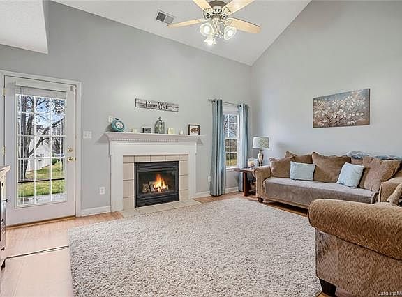 2nd image of 4814 Aldersbrook Dr