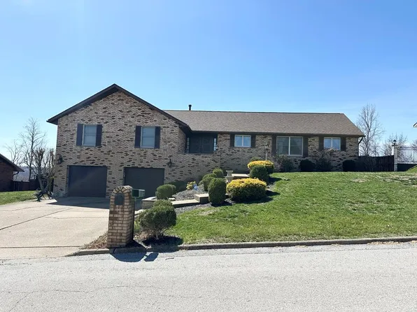 11 FIELDCREST DRIVE, Wheeling, WV 26003