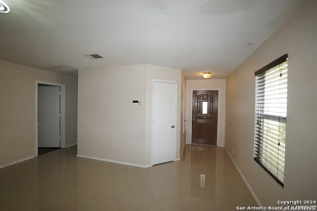 Building Photo - 7918 Cypress Crown