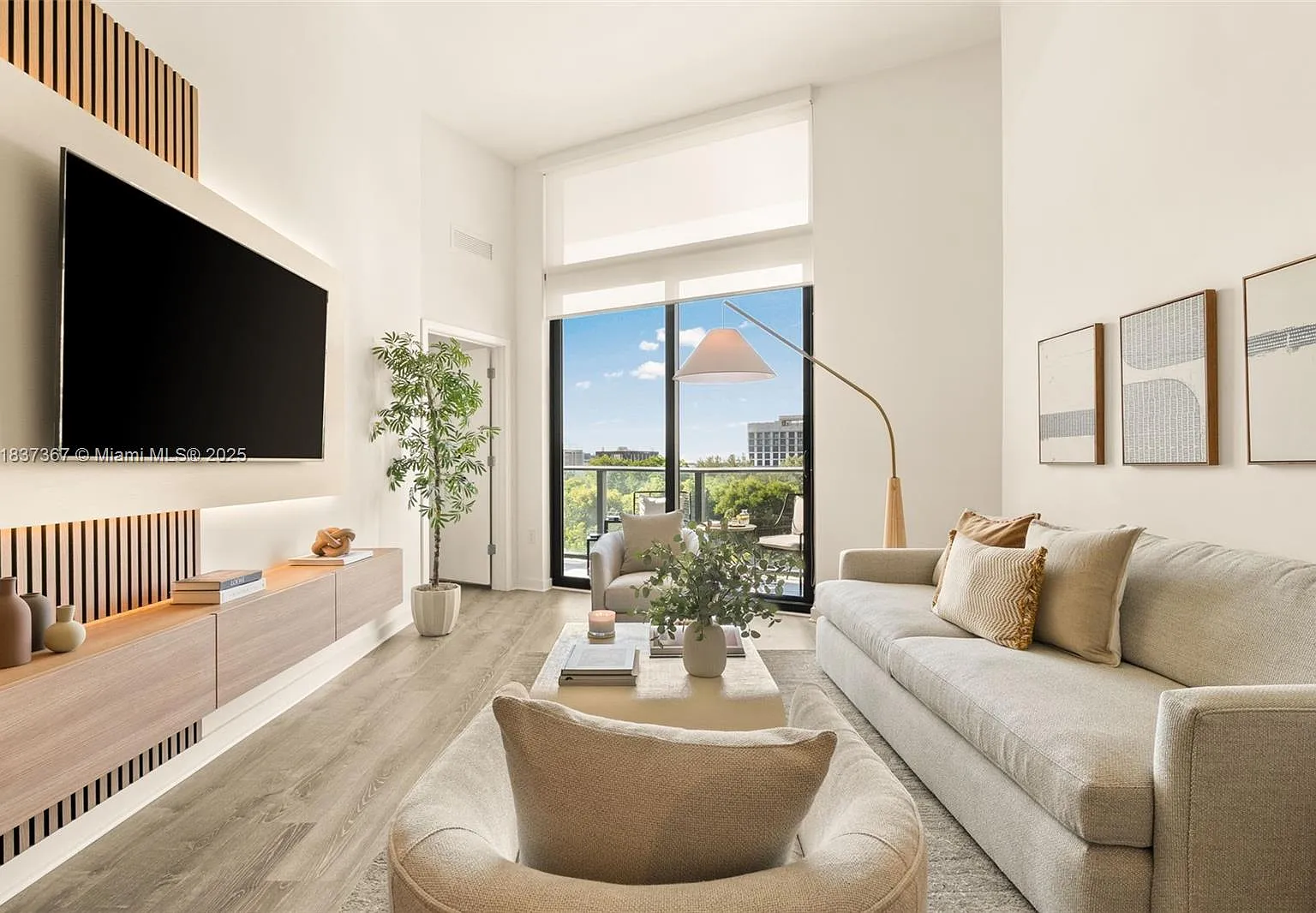 Paraiso Bayviews Condo — Photo 1