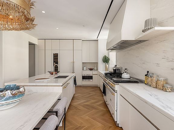 3rd image of 1228 Madison Ave Floor 8