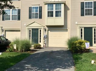 1030 Sparrow Way, Breinigsville, PA 18031