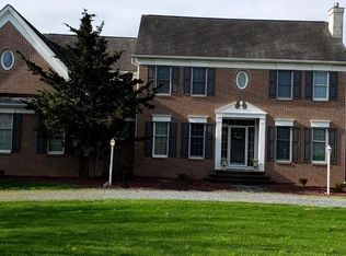 26 Tally Ho Dr, Elkton, MD 21921