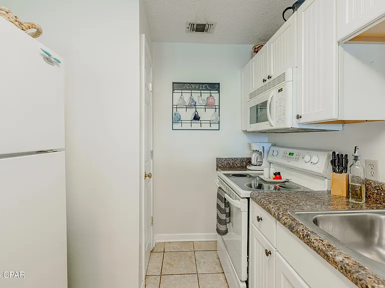 18912 Front Beach Rd #202 — Photo 11