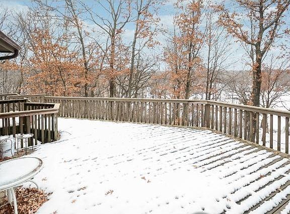 4th image of 27 Sunnyside Ln