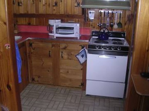 2nd image of 122 Old Keewaydin Point Rd