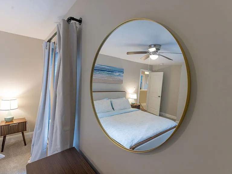 20-22 Lafayette Rd #2 — Photo 15