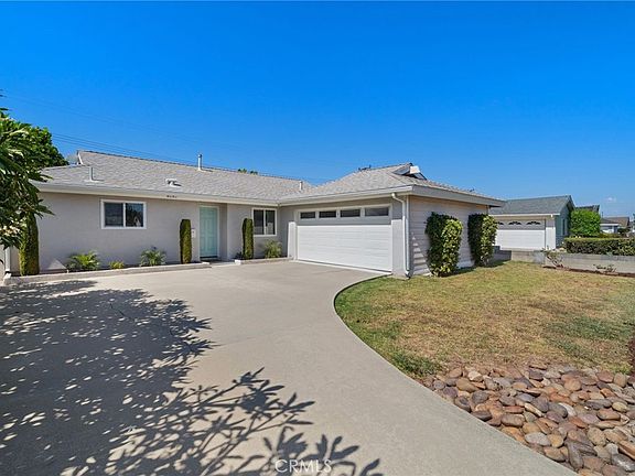 2nd image of 8181 Holland Dr