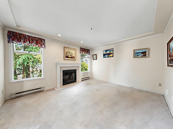 3rd image of 7110 Barnet Rd #10