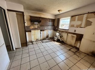 8002 Winsford, San Antonio, TX 78239