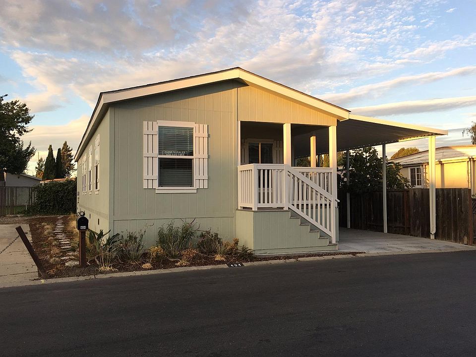 1st image of 4201 N 1st St #404