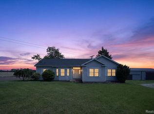 2769 Higgins Rd, Vassar, MI 48768