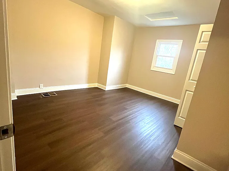 1726 N Smallwood St — Photo 10