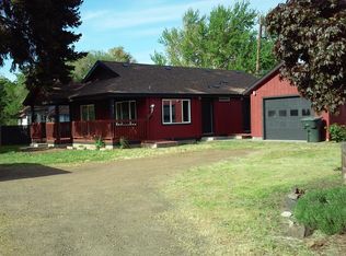 917 Chenoweth Loop W, The Dalles, OR 97058