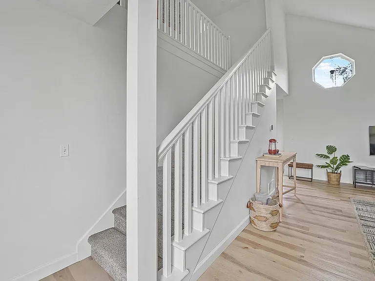 800 Boardman Acres Dr — Photo 2