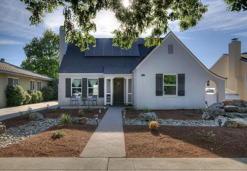 1st image of 2515 N Farris Ave