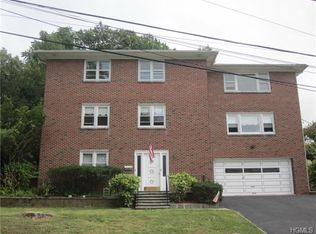 260 Romano Ln, Yonkers, NY 10701