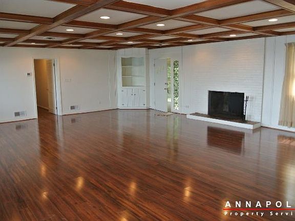 4th image of 2508 Lyon Dr