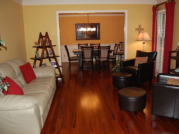 3rd image of 8201 San Augustine Ln