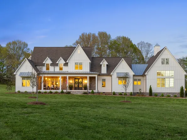 4000 Grace Creek Valley Ln, Thompsons Station, TN 37179