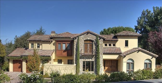 1st image of 1040 Siskiyou Dr