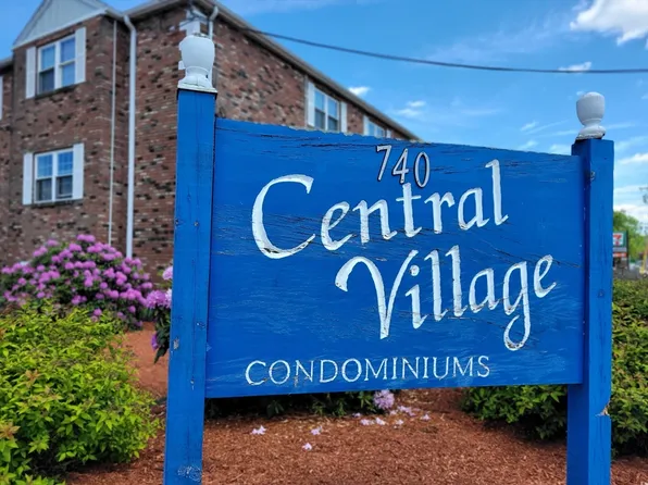 740 Central St Unit J9, Leominster, MA 01453