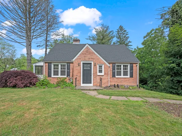 584 South Curtis Street, Meriden, CT 06450