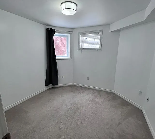 82 Ambler Bay #BASEMENT — Photo 12