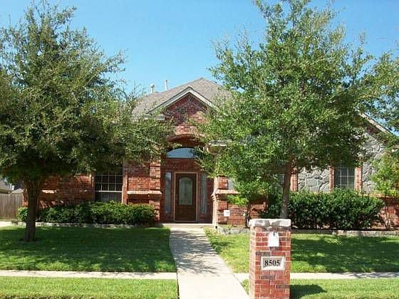 1st image of 8505 Gillis Ct