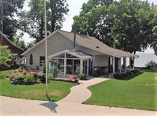 N1943 Elmwood Beach Rd, Chilton, WI 53014