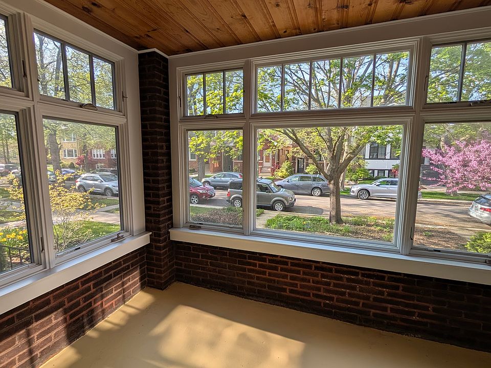 1st image of 2729 W Agatite Ave #1