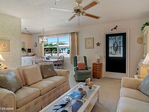 3rd image of 92 N El Mar Drive