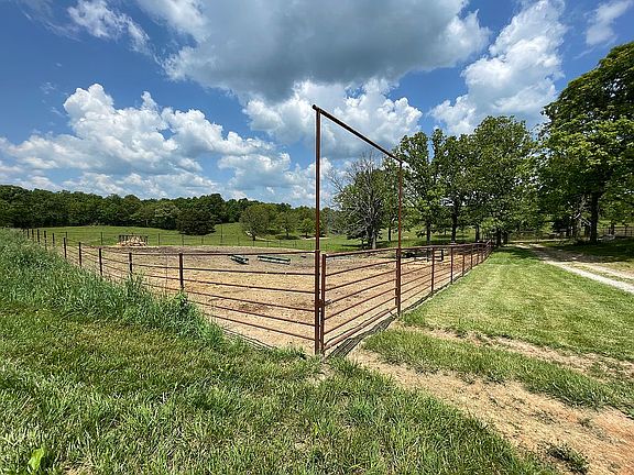 4th image of 20451 County Road 4470