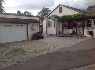 637 1/2 Elizabeth St, Sumner, WA 98390