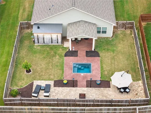 112 Hankins Dr, Cartersville, GA 30120