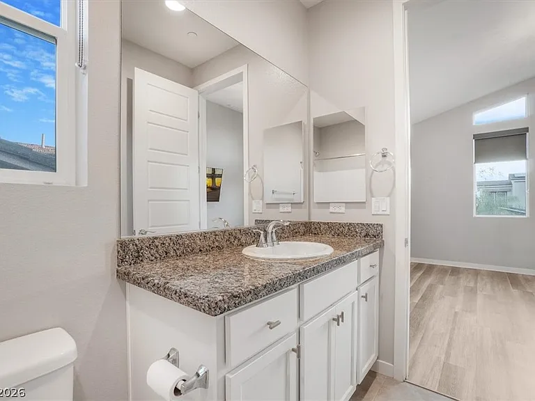 32 Vista Outlook St — Photo 19