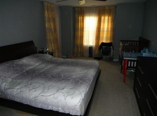 2012 Tanglewood Ct, Helmetta, NJ 08828