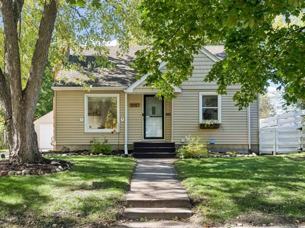 3947 Yates Ave N, Robbinsdale, MN 55422