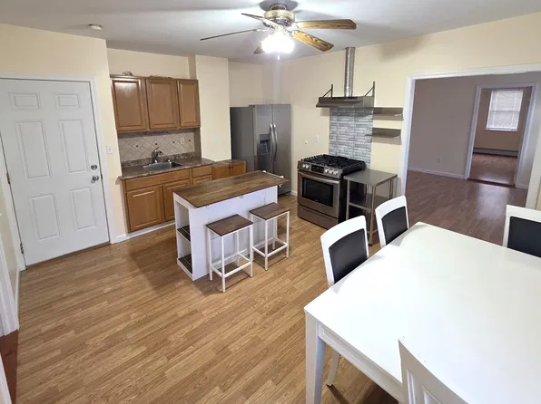 133 Broad St APT 2W, New Britain, CT 06053